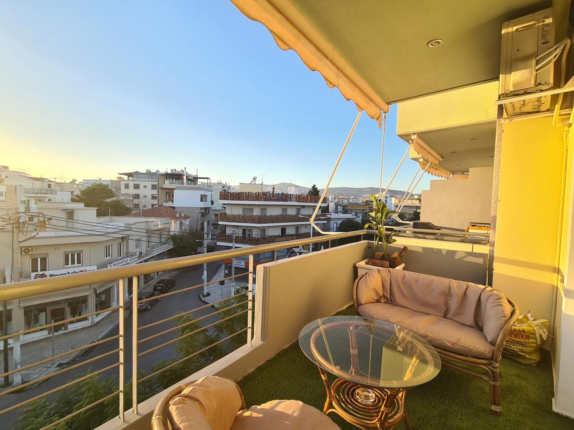 Sunny Home Private Jacuzzi Hydromassage Acropolis & Lycabettus Far View Parking 300M Metro Peristeri 아테네 외부 사진