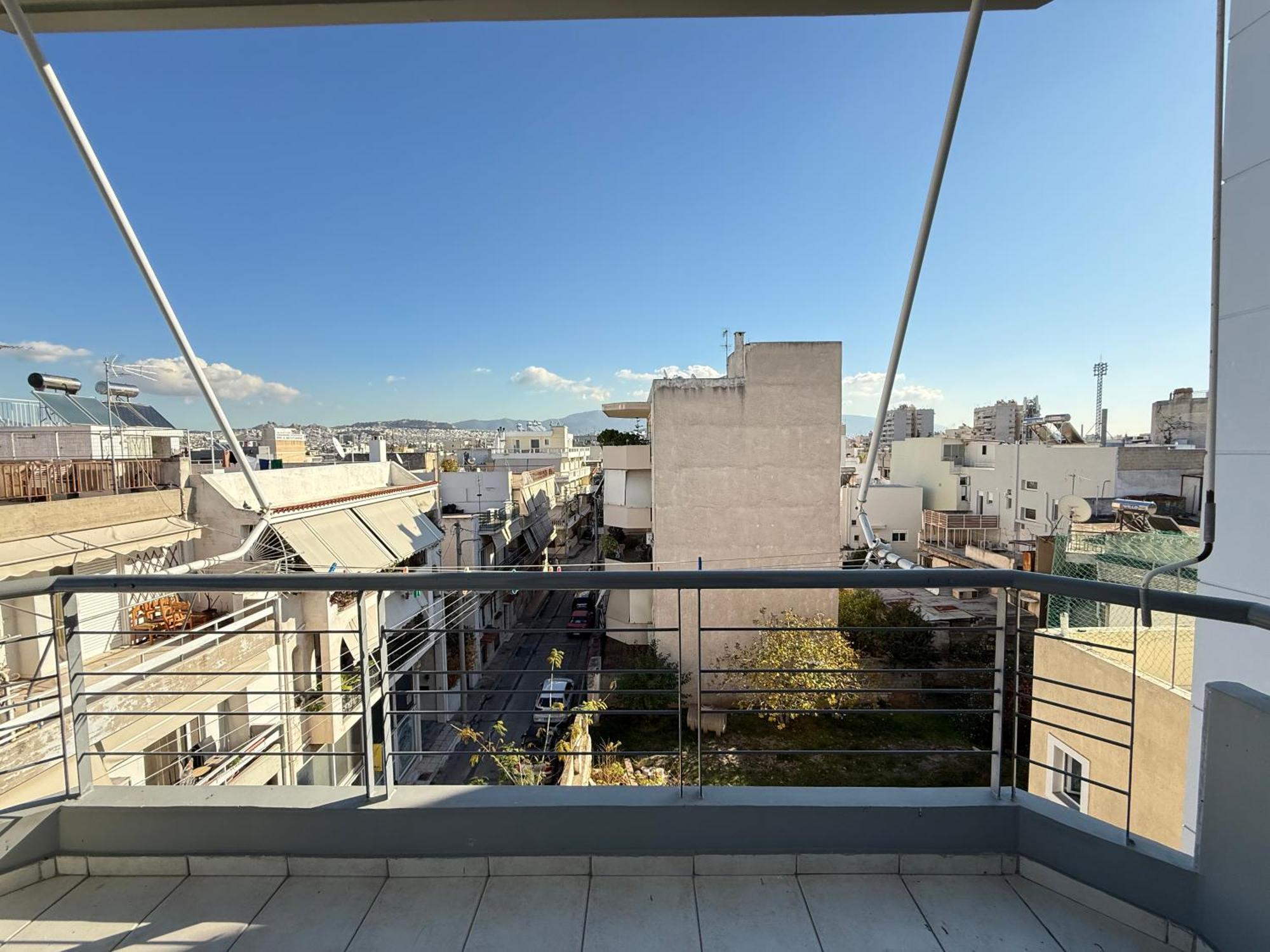 Sunny Home Private Jacuzzi Hydromassage Acropolis & Lycabettus Far View Parking 300M Metro Peristeri 아테네 객실 사진