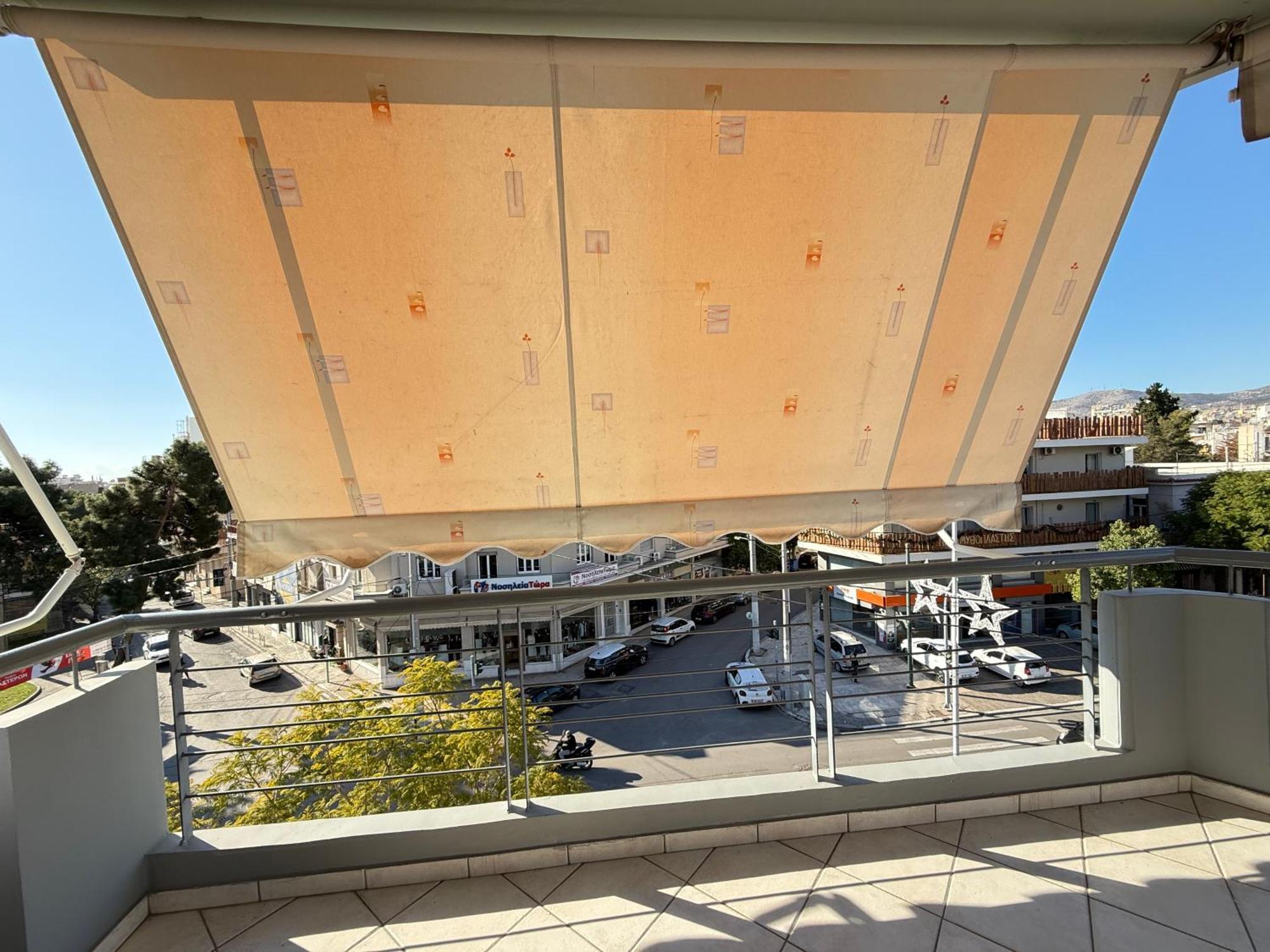 Sunny Home Private Jacuzzi Hydromassage Acropolis & Lycabettus Far View Parking 300M Metro Peristeri 아테네 객실 사진