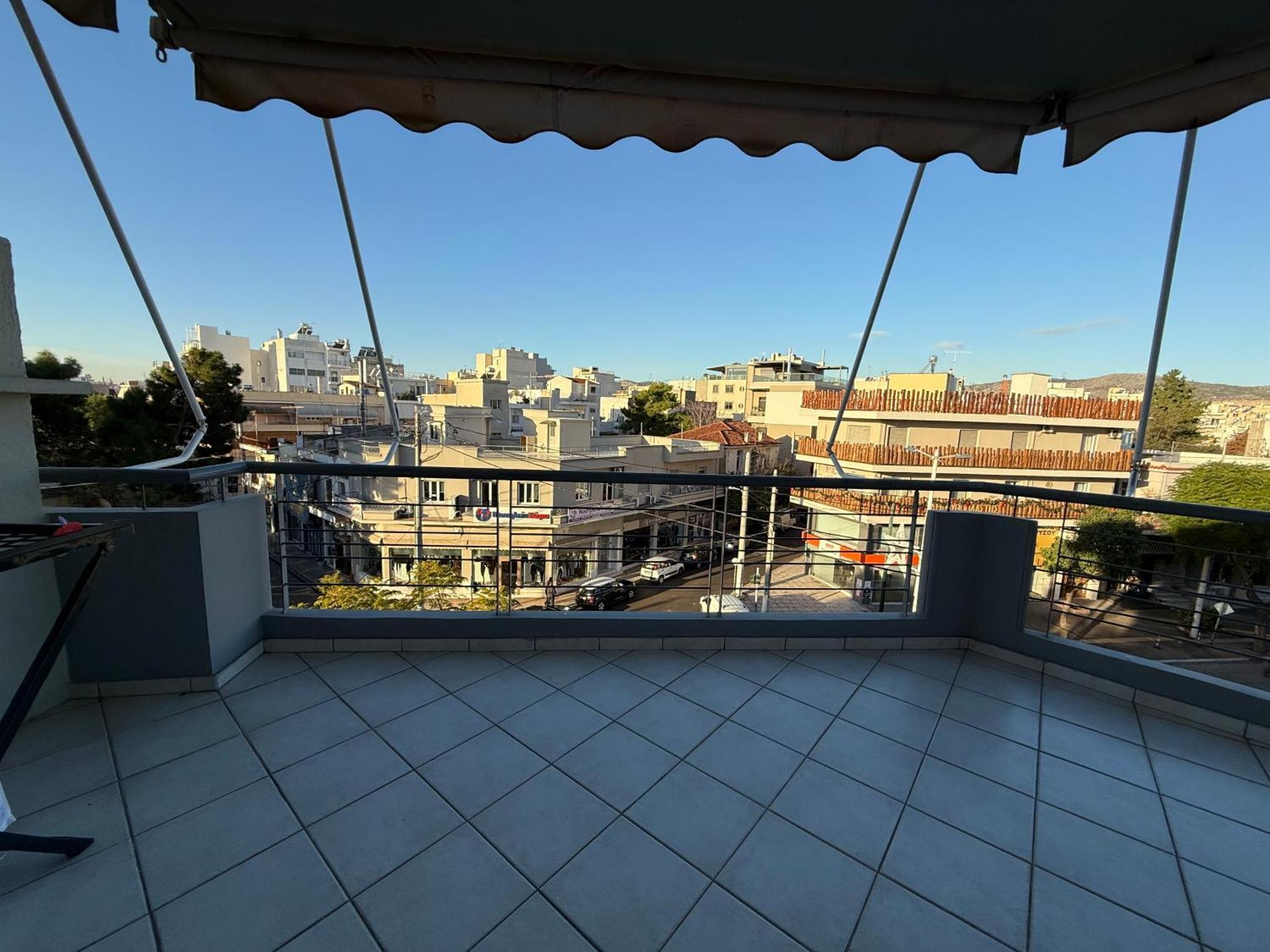 Sunny Home Private Jacuzzi Hydromassage Acropolis & Lycabettus Far View Parking 300M Metro Peristeri 아테네 객실 사진