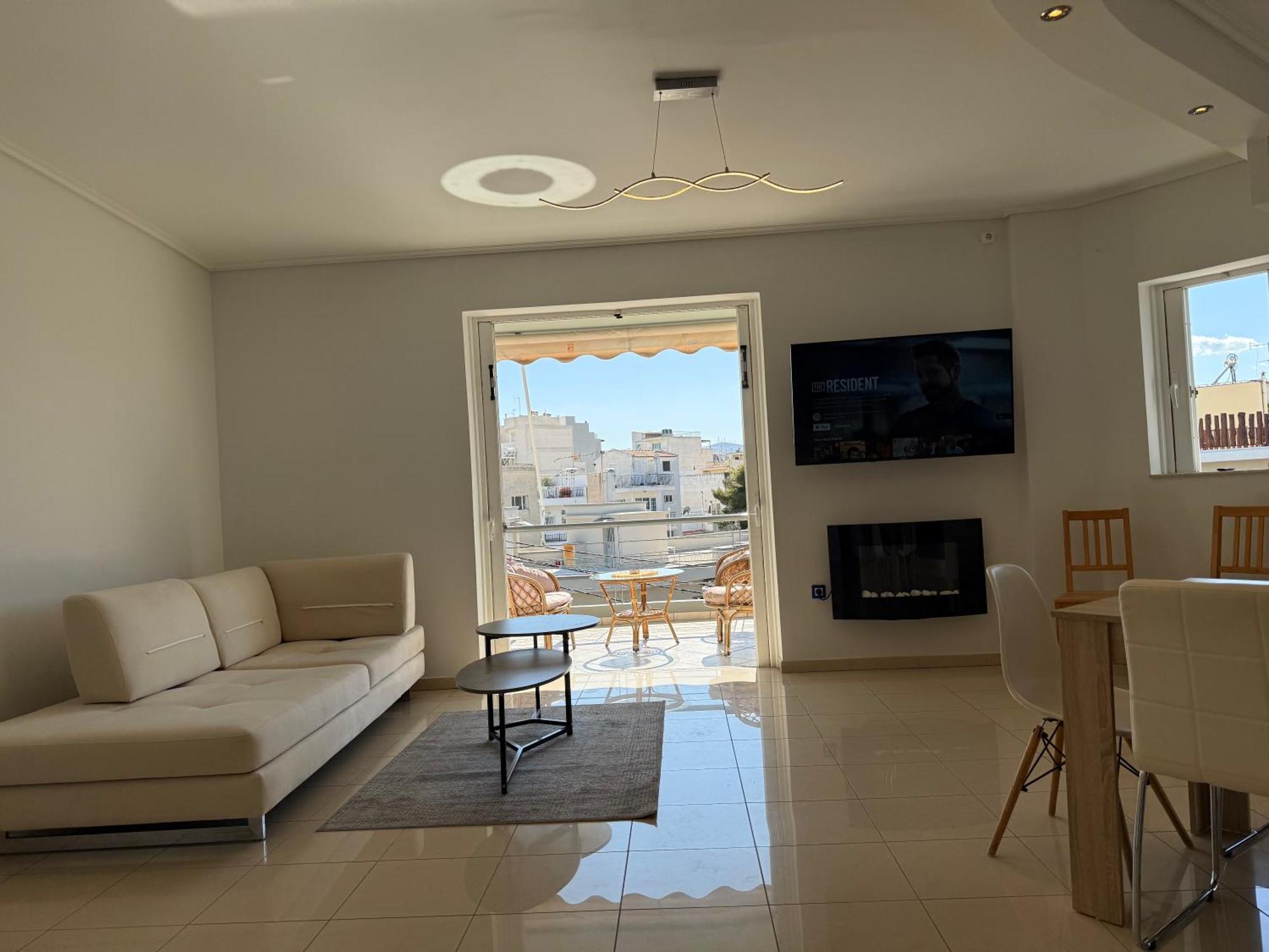 Sunny Home Private Jacuzzi Hydromassage Acropolis & Lycabettus Far View Parking 300M Metro Peristeri 아테네 외부 사진
