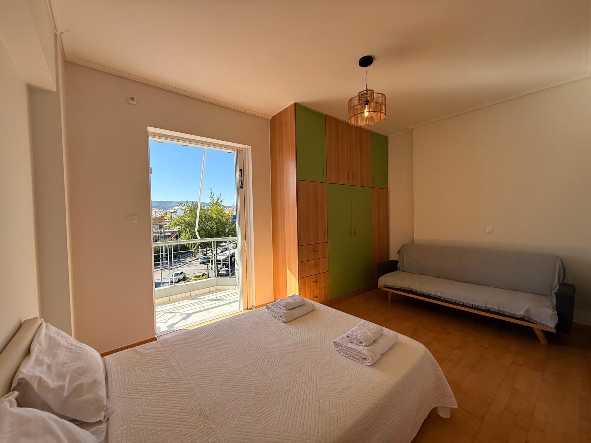 Sunny Home Private Jacuzzi Hydromassage Acropolis & Lycabettus Far View Parking 300M Metro Peristeri 아테네 외부 사진